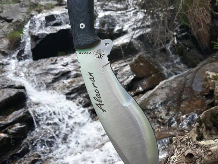 Cuchillo de supervivencia Saurius de Juan Martinez